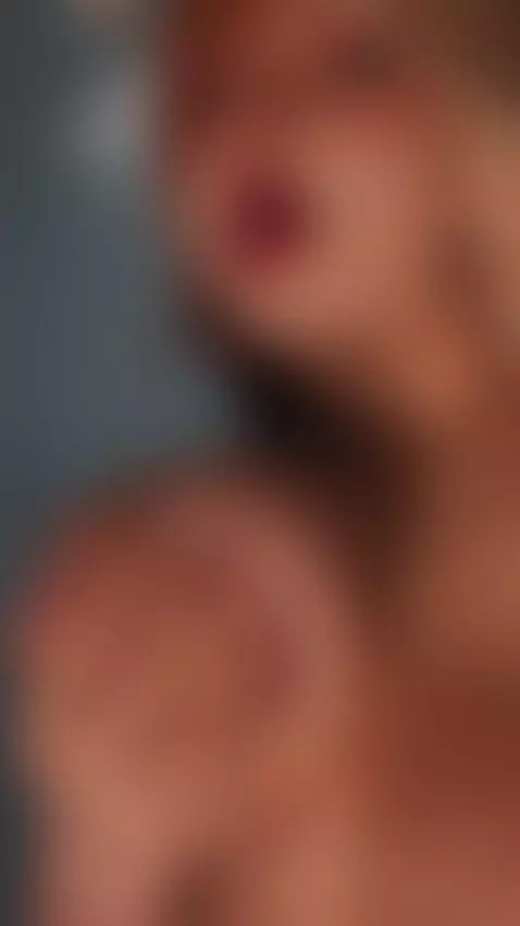 If you like curves, here are a couple of reasons to stick ar... by karmilla-rosse