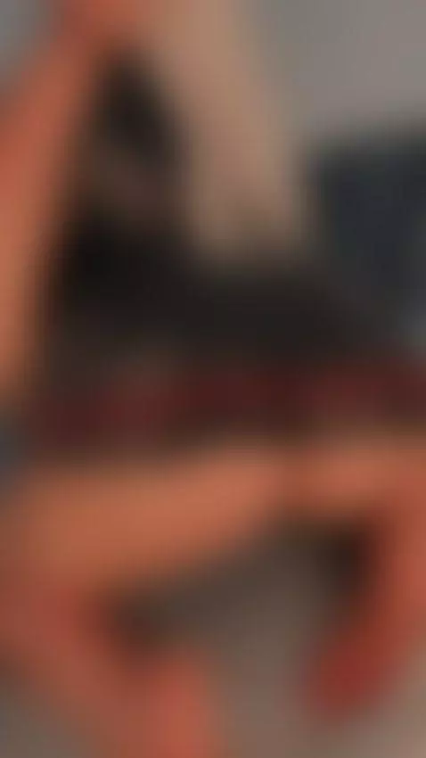 I'm ready for you to come and fuck this sexy doctor...🥵 by karmilla-rosse