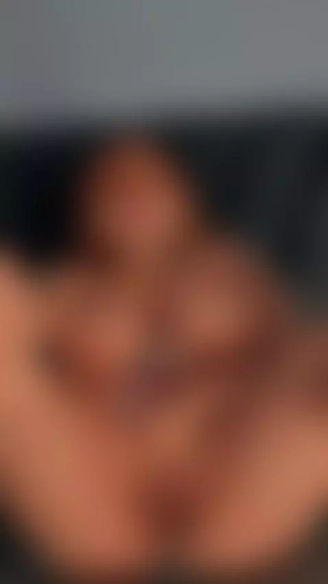 My pussy is so wet when touch with my fingers.💦😈🥵 by karmilla-rosse