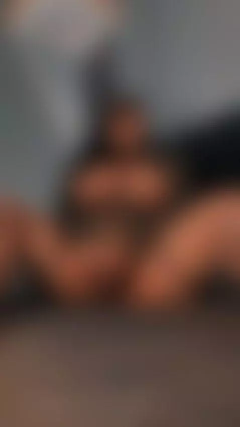 Come and make me moan very loud.😏🔥 by karmilla-rosse