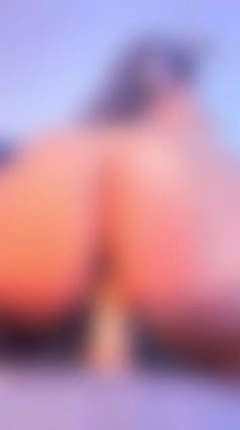 Put your hands in mi huge ass sweety.🍑🔥 by karmilla-rosse