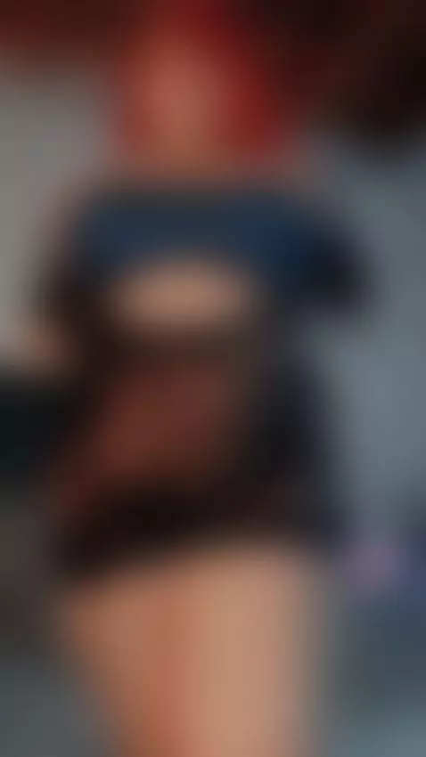 You don't want to miss my show, I promise!🥴 by karmilla-rosse