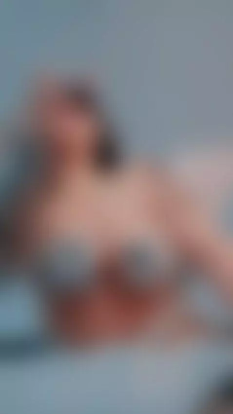 I want you to grab my tits and make them yours...🤤😈 by karmilla-rosse