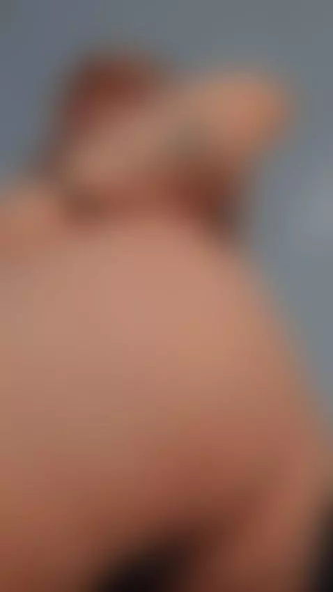 Come hug me and my big tits, I have them only for you...🍑💦 by karmilla-rosse