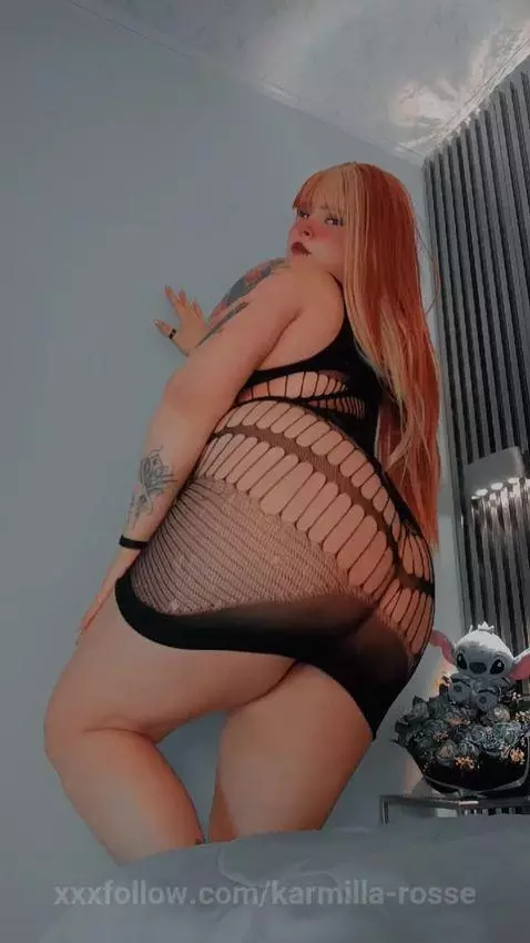 do you like what you see, come on I have more to show you...... by karmilla-rosse