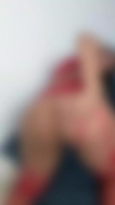 Mete tu cabeza entre mis nalgas papi by linitaa