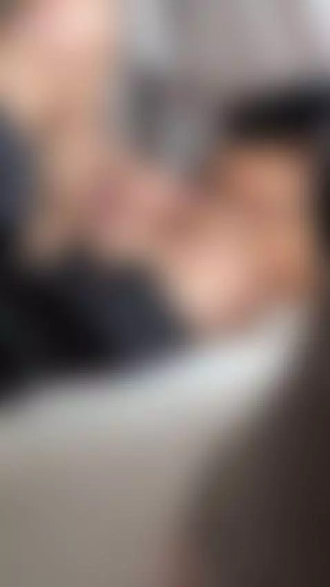 ¿Me la dejo meter o no? mmm🙈 by linitaa