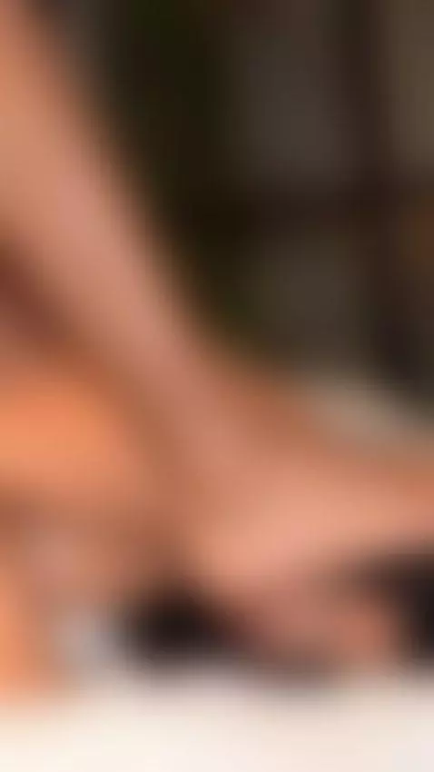 Asi me gustan como me follan y me pisan, que delicioso🥵💦 by linitaa