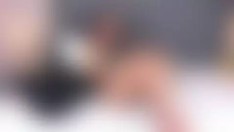 sexy hot milf wants to play today 😈 by melissakarterrs