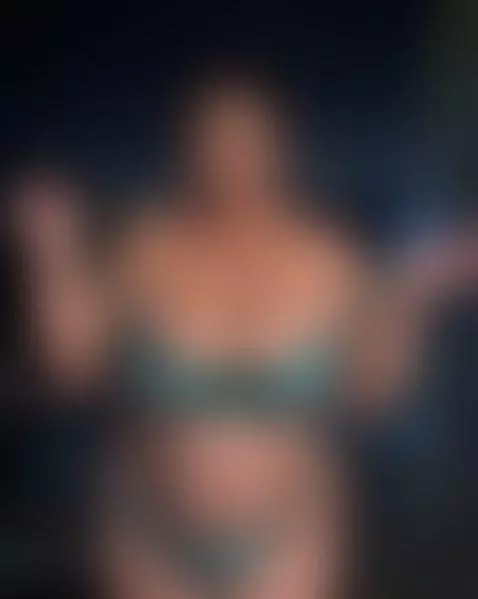 The sight of the end deserves all your concentration by isabellmendeez