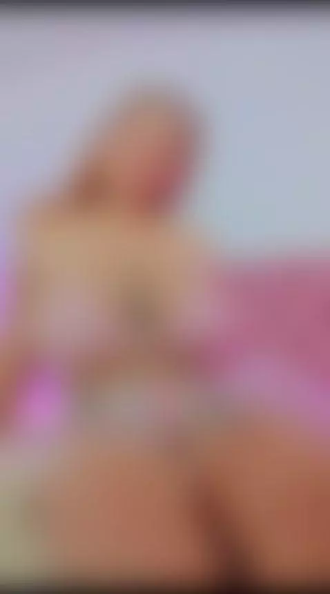 🤗 by isabellmendeez