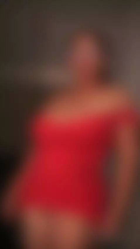 your girl in red🔥 by isabellmendeez