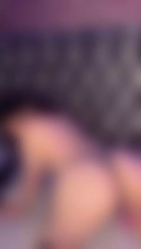 This Naughty Gothic wants feel your boner getting inside! by ameliebonnet