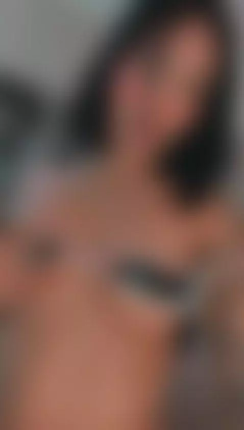 Do you want to come and warm me up on this cold and rainy af... by torivalentiine