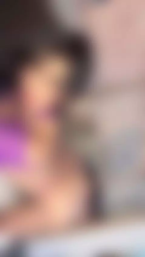 Accompany me  🥵 by izzywild