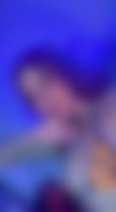 kisss by gabrielacollinns