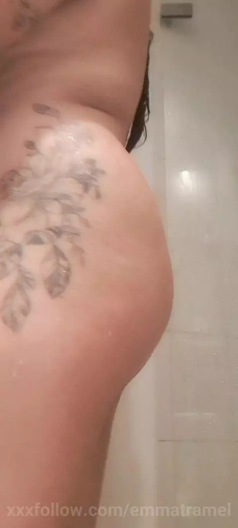 Be honest... what would you do if you  were hre with me? 💦😈 by emmatramel