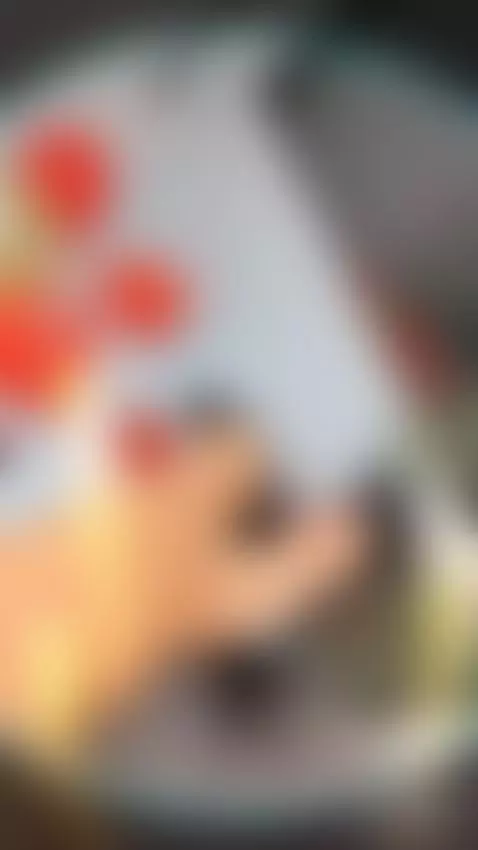 Hello honey, welcome to my room, I will take you to heaven w... by teffagomez69