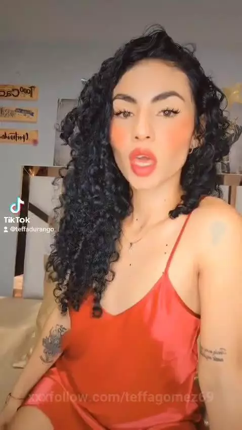 How delicious it would be to unleash the sea of ​​my desires... by teffagomez69