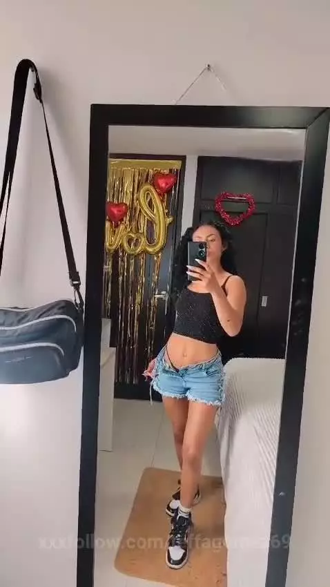 ven cariño mira lo que tengo para ti.. by teffagomez69