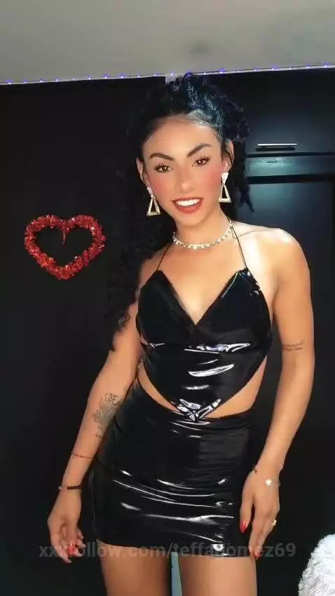 Hola🔥🤤 by teffagomez69