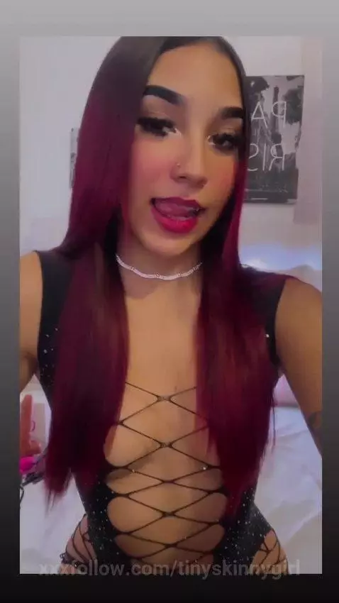 Ready to play for a naughty little girl 🔥😈😏 by tinyskinnygirl