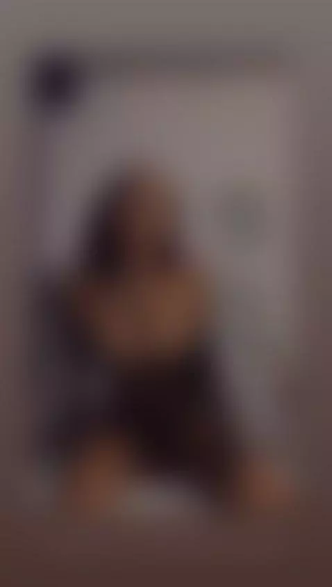 honey come enjoy my body 😏🍒🍑 by tinyskinnygirl