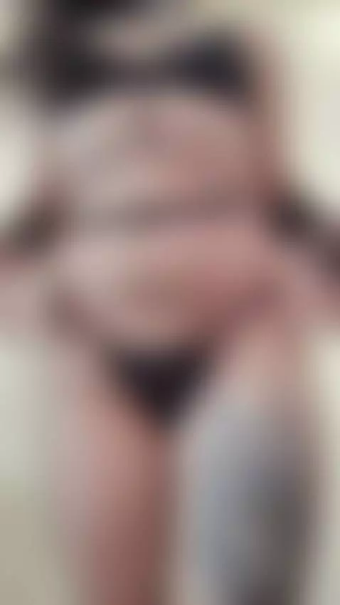 I'm back with a new cell phone for more content uwu by arianauwu6669