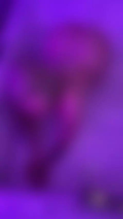 What would you do if I looked at you like that?👀 by manuvelez