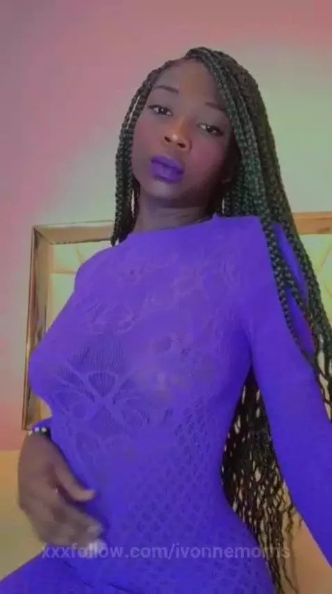 Dripping in desire… can you handle me? 💦 by ivonnemorris