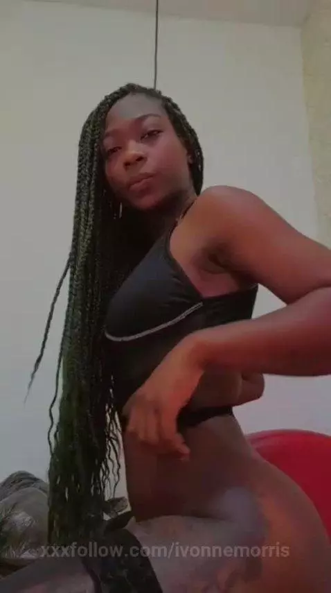 bigass, bigtits, bigboobs by ivonnemorris