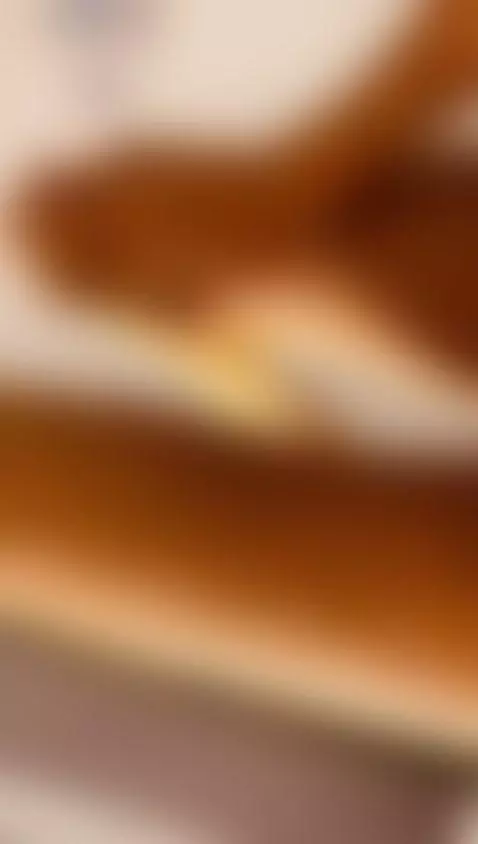 Wanting you to put my legs on your shoulders 💛 by liccy-hall