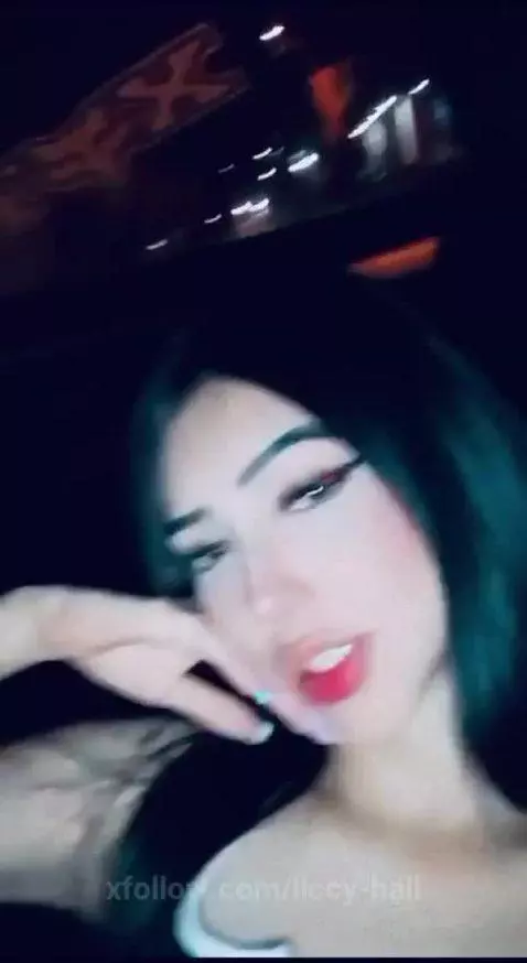 Hey (*￣3￣)╭ by liccy-hall