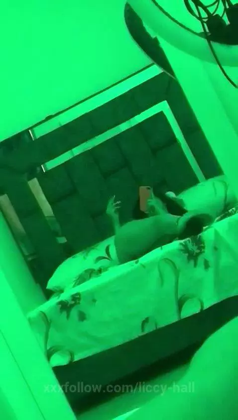 🧩 Are you coming for a while? 🧩 by liccy-hall