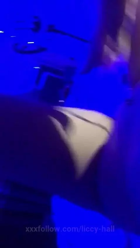 Walk in search of treasure by liccy-hall