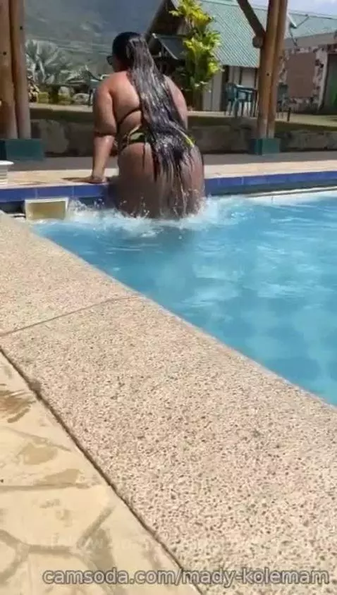 Mady- by mady-kolemam