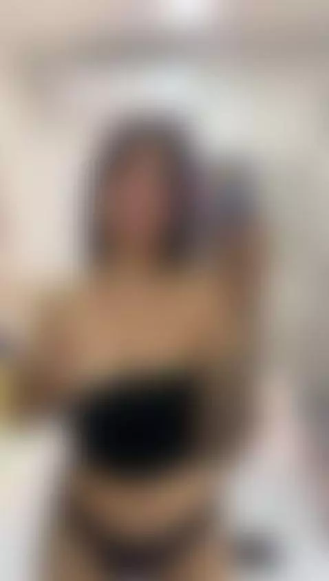 💦🙊 I want you to put your hands on me, feel how fragile I ca... by noahsummer