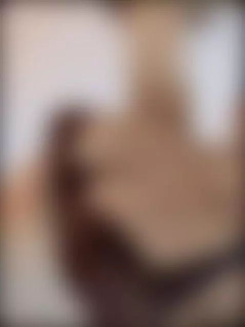 My body waits for you, will you play with me? by amyy-ada