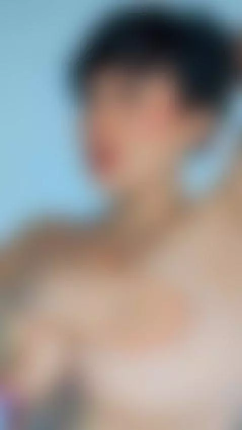 Smile is Mondaaay by amyy-ada