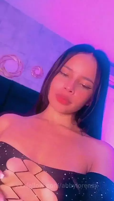 i love it !! by abbylorensx