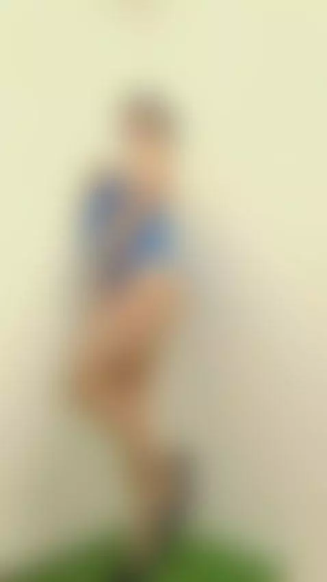 Do you want me to dance for you? - https://es.chaturbate.com... by anna-parkker