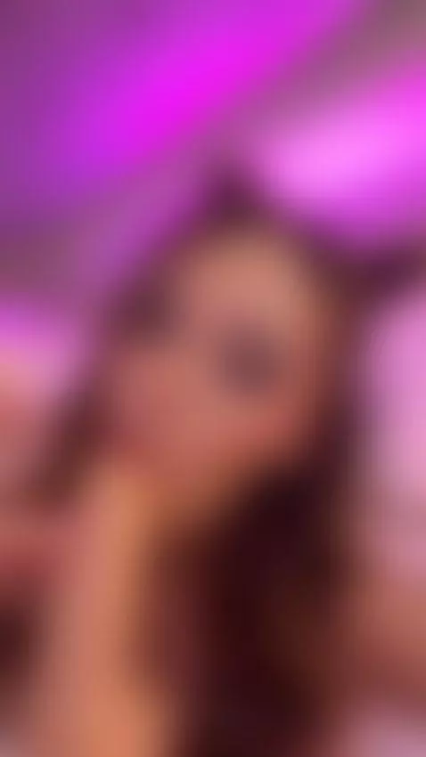 need a blow?😈🤷‍♀️ by laylacruzrose