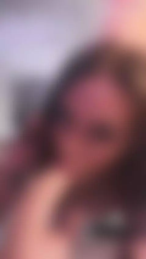 hey there! by laylacruzrose