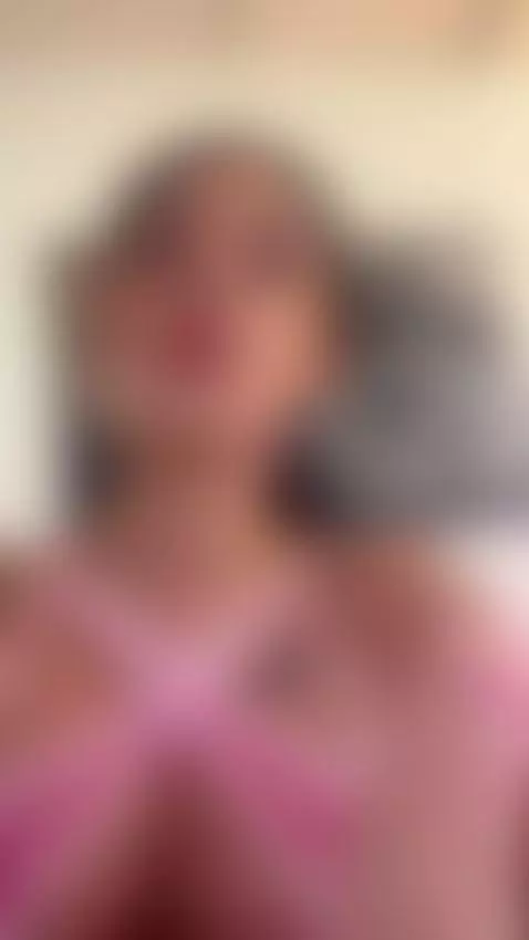 bigboobs, lips by laylacruzrose