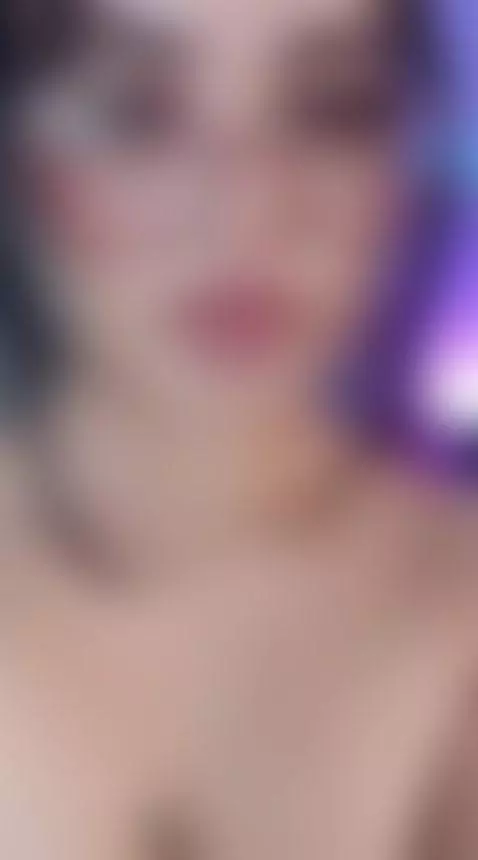 You help me a little by tifanny-greey