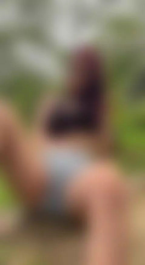 Playing myself outside by isabellacastillo