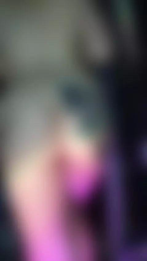 It's too cold, do you want to come warm me?🔥🔥💦💦 by blue0430