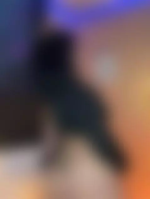 buttock movement by sofii-baker