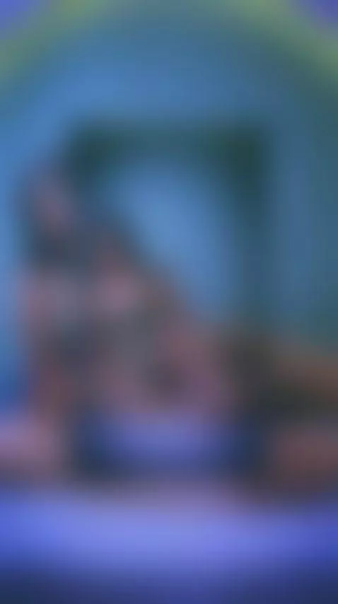 come spank my big ass 🥵🍑 
https://www.camsoda.com/amy-ruiz/ by amy-ruiz