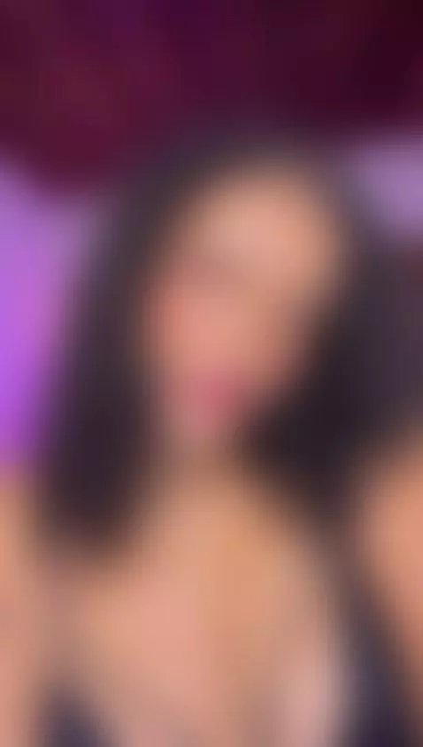 LIVE NOW!! This burning girl expects to have fun with you! by selenaa-jhons